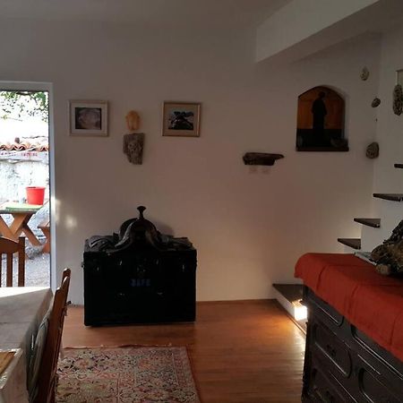 Holiday Home Fisherman'S Petrovac Екстер'єр фото