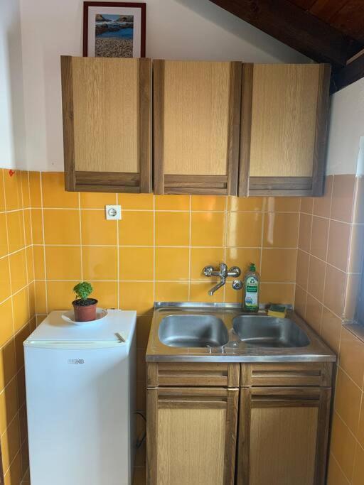 Holiday Home Fisherman'S Petrovac Екстер'єр фото