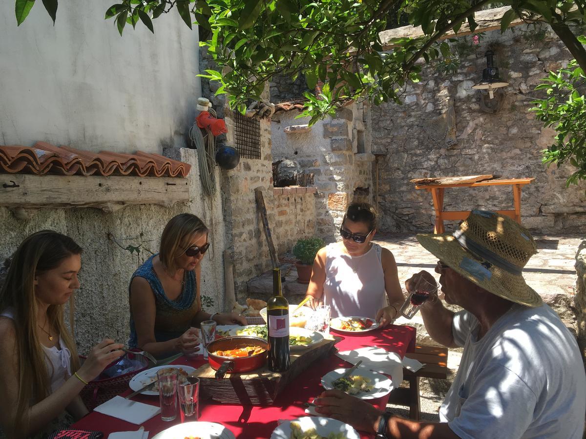 Holiday Home Fisherman'S Petrovac Екстер'єр фото